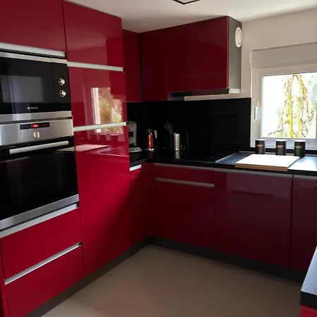 Maisonnette Sur Orge * Эпине-сюр-Орж